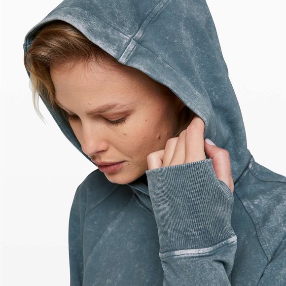 Lululemon Scuba Pullover - Washed Blue Charcoal - 6 - Picture 4 of 9